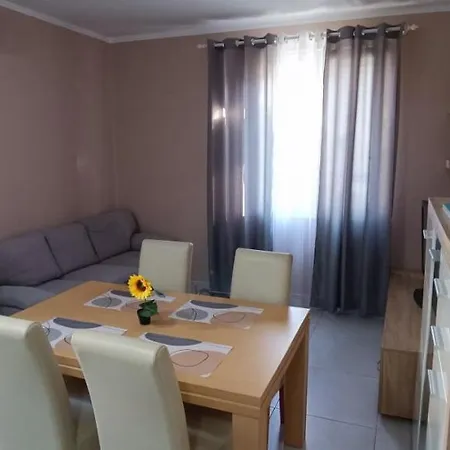 Apartment Smokva Zadar